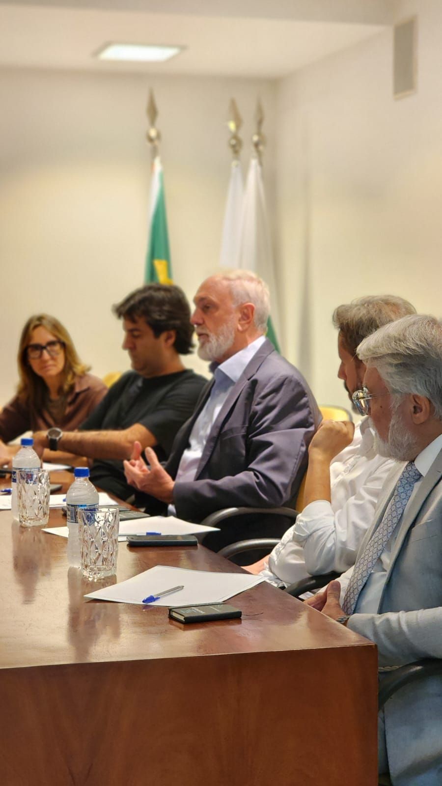Diálogo entre representantes do ensino superior